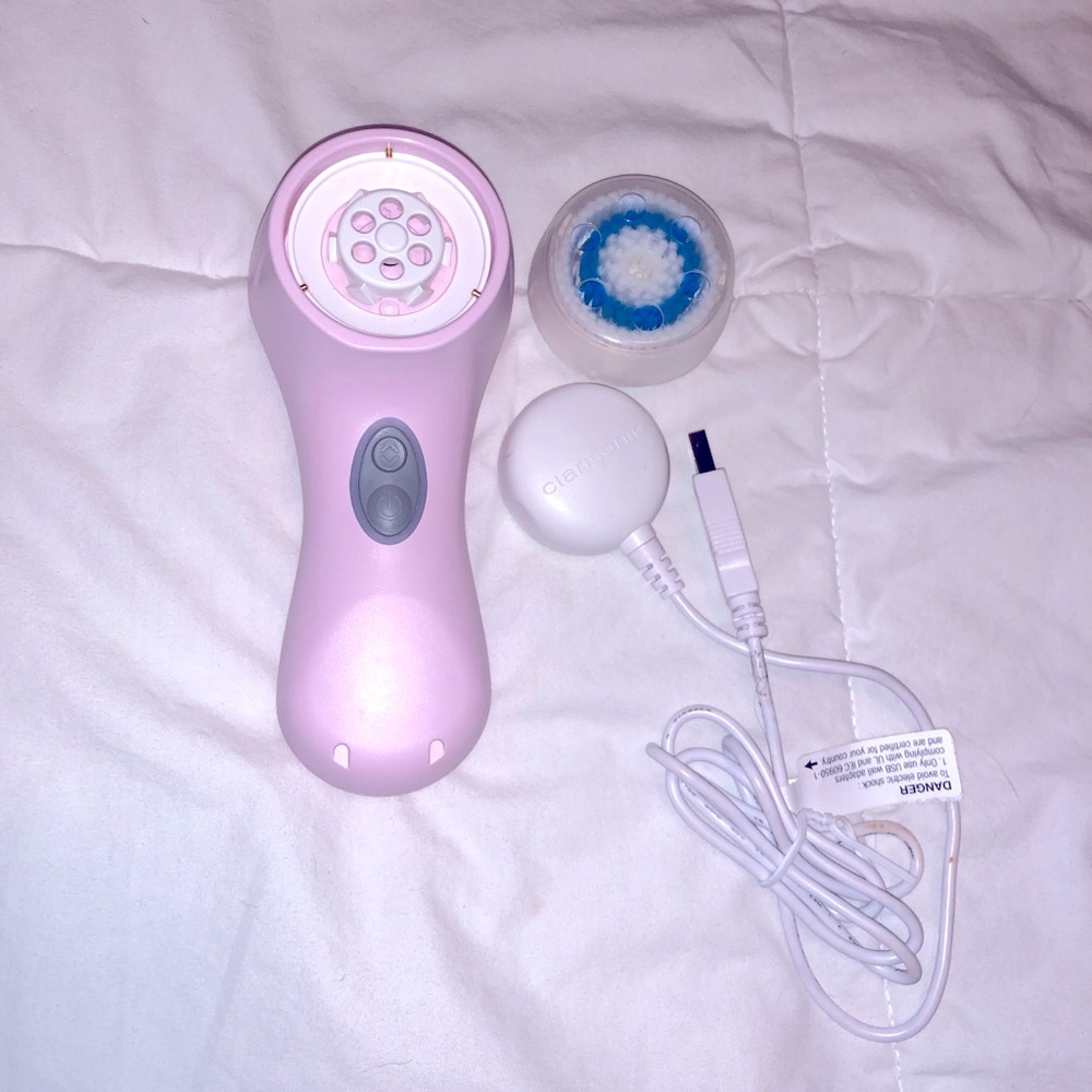 Clarisonic Mia 2 + new replacement brush